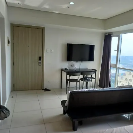 Staycation At Breeze Residences Pasay Near Moa, Star City And Picc