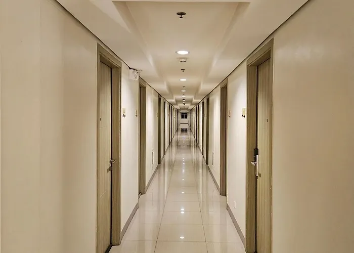 Apartahotel Staycation At Breeze Residences Pasay Near Moa, Star And Picc