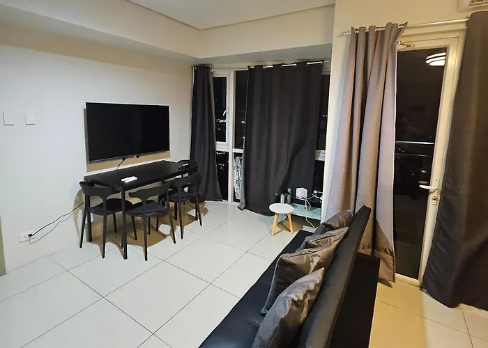Staycation At Breeze Residences Pasay Near Moa, Star And Picc Apartahotel Manila