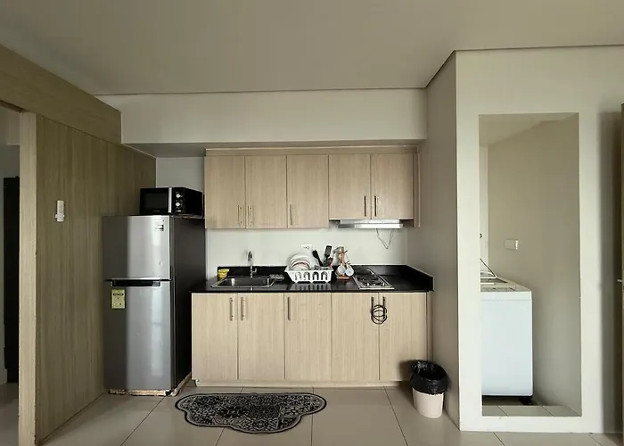 Staycation At Breeze Residences Pasay Near Moa, Star And Picc Apartahotel Manila