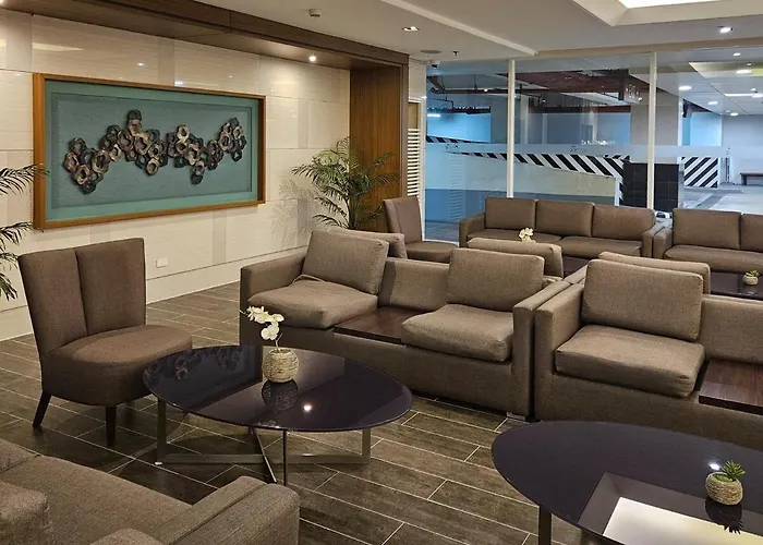 Staycation At Breeze Residences Pasay Near Moa, Star And Picc *
