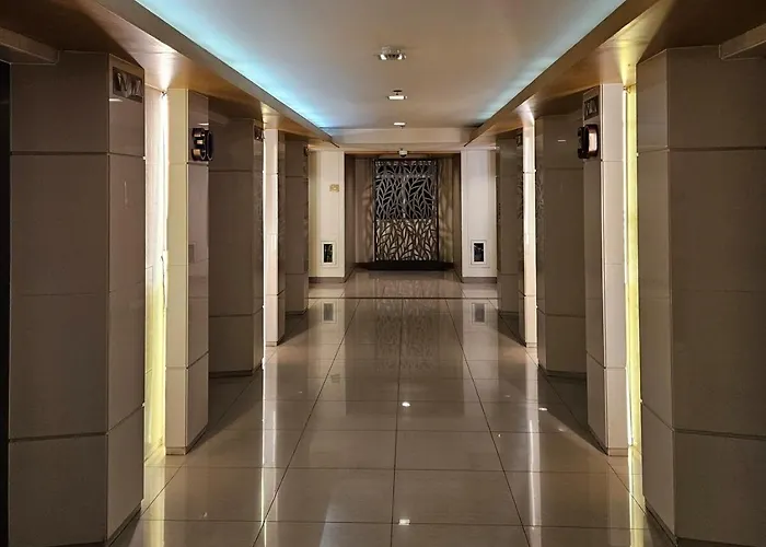 Apartahotel Staycation At Breeze Residences Pasay Near Moa, Star And Picc