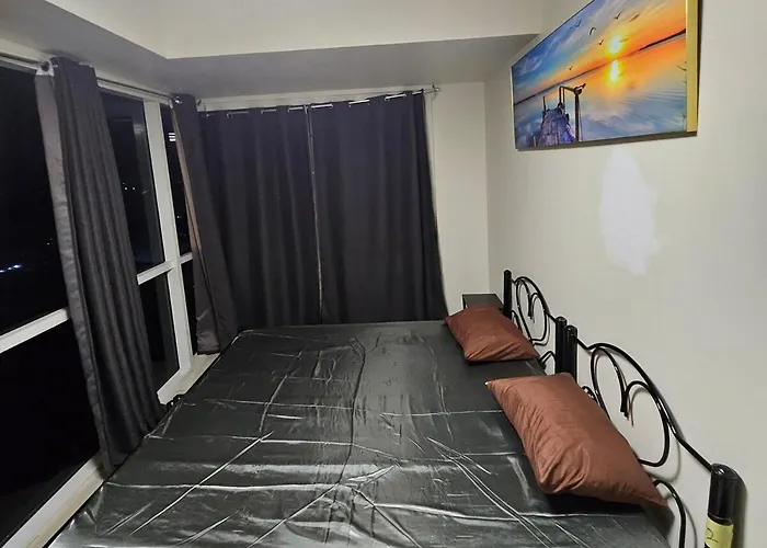 Staycation At Breeze Residences Pasay Near Moa, Star And Picc Apartahotel *