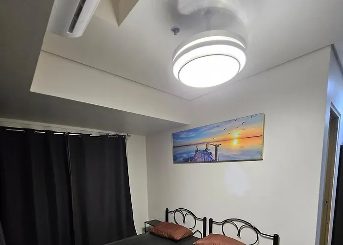 Staycation At Breeze Residences Pasay Near Moa, Star And Picc Apartahotel Manila