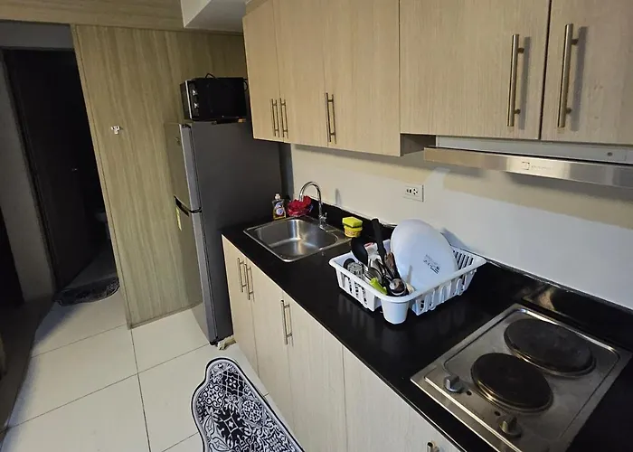 Apartahotel Staycation At Breeze Residences Pasay Near Moa, Star And Picc