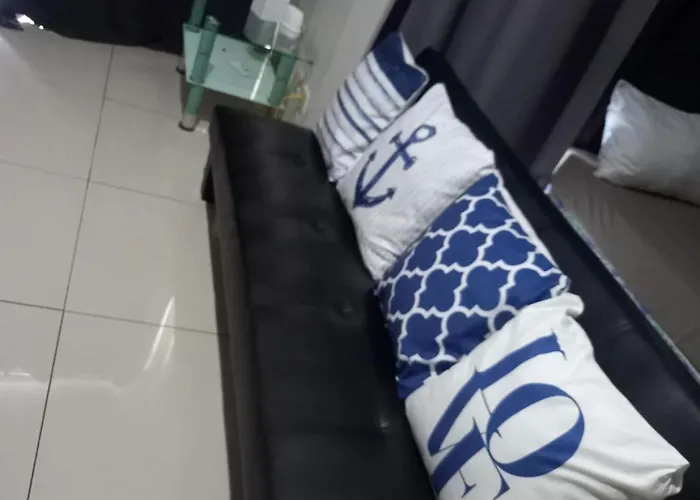 Staycation At Breeze Residences Pasay Near Moa, Star And Picc