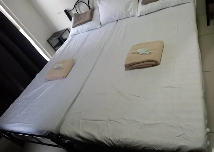 Staycation At Breeze Residences Pasay Near Moa, Star And Picc