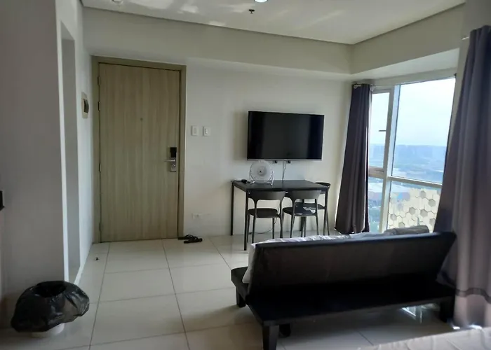 Staycation At Breeze Residences Pasay Near Moa, Star And Picc